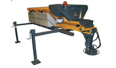 Epoke Igloo 2300/2400 high-capacity bulk spreader with leg-mount system